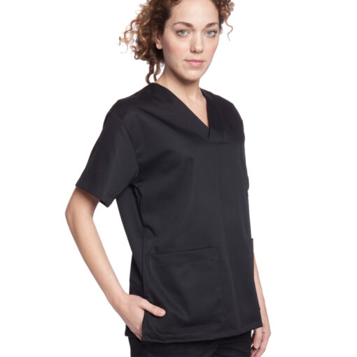 Blusón cuello pico negro